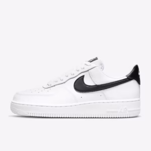 W Nike Air Force 1 '07